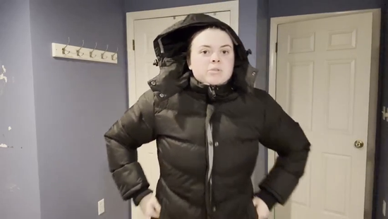 Customer try-on and review of the black u2wear 2418 full-length puffer coat.