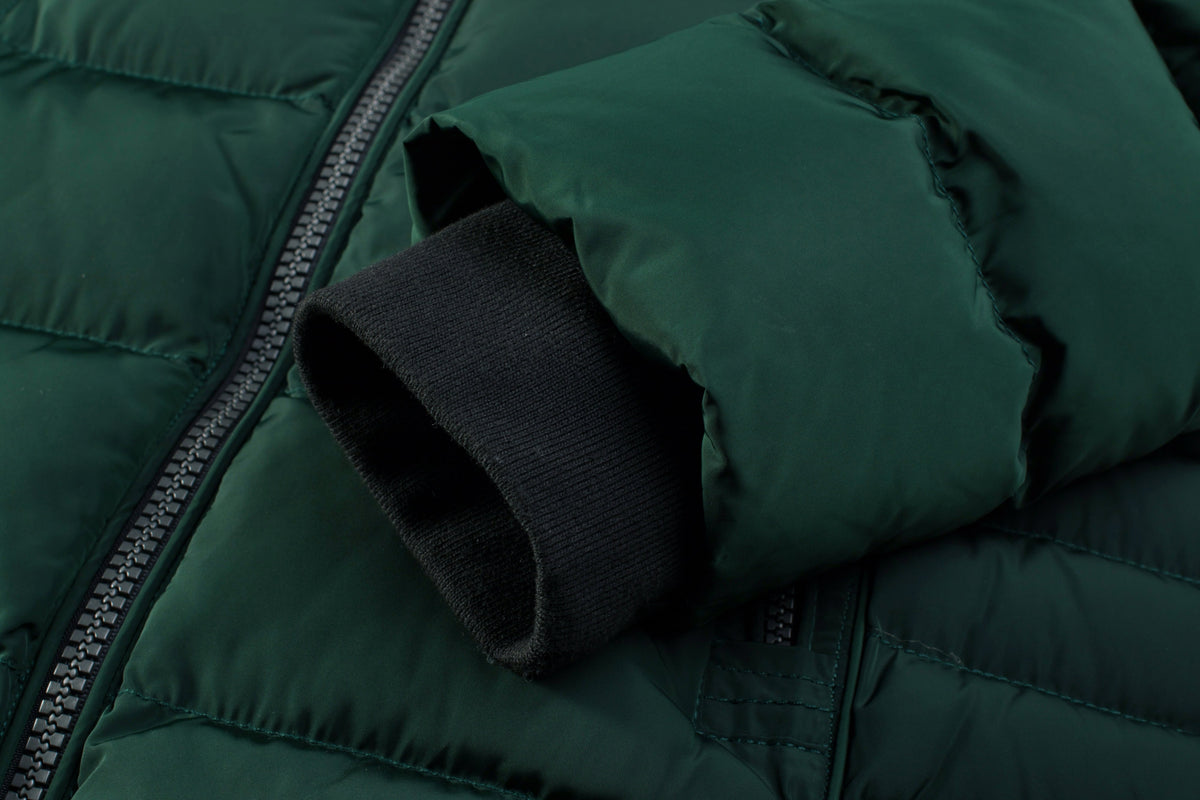 Actual Hunter Green ELORA 7609-8 parka sleeve showing the black rib-knit inner cuff.